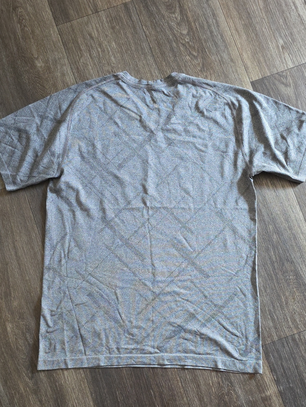 lululemon athletica Men's Short-Sleeve Crew Tee in Light Gray